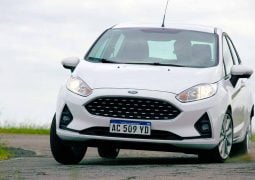Ford Fiesta SE Plus frente