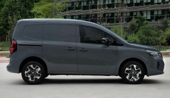NISSAN TOWNSTAR LATERAL