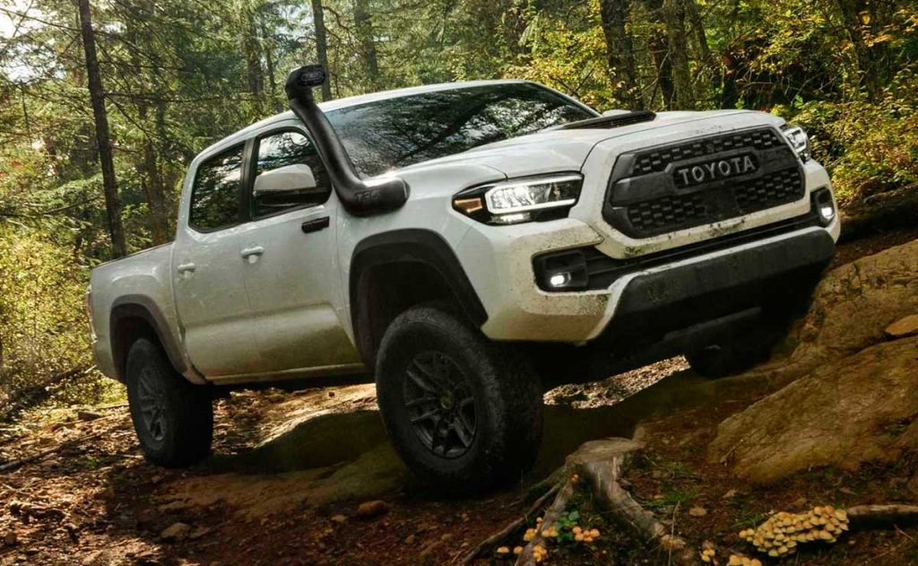 Toyota Hilux plataforma con para ser lanzada en