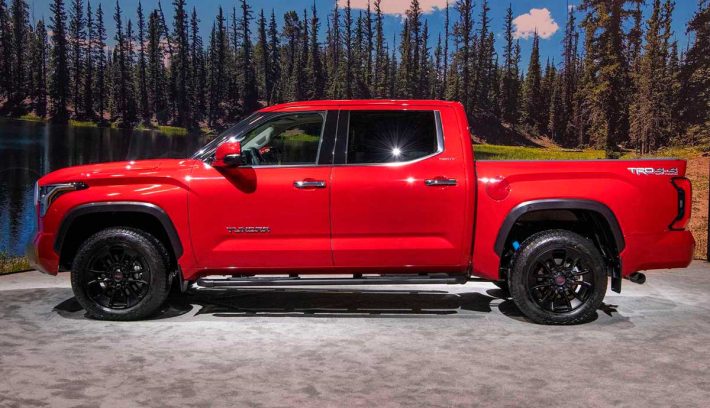 TOYOTA TUNDRA 2022