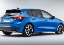 FORD FOCUS 2022 TRASERA