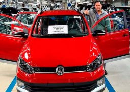 VOLKSWAGEN FOX ULTIMA UNIDAD