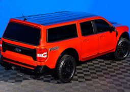 Ford Maverick SUV trasera