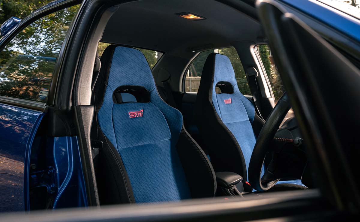 Subaru Impresa subasta asientos