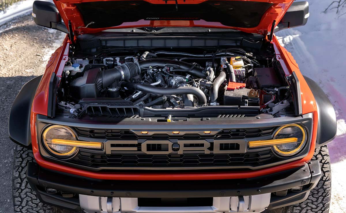 Ford Bronco Raptor motor