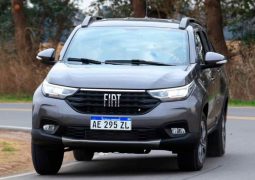 Fiat-Strada-trompa-2