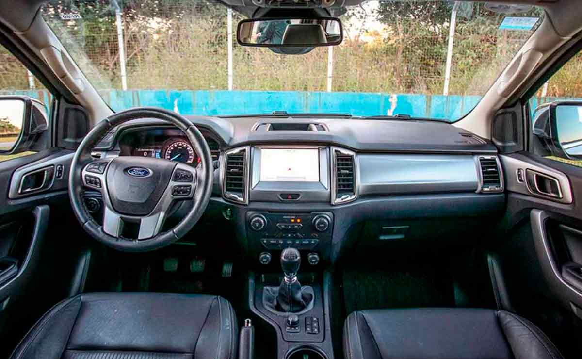 ford-ranger-pick-ups-para-viajar-interior