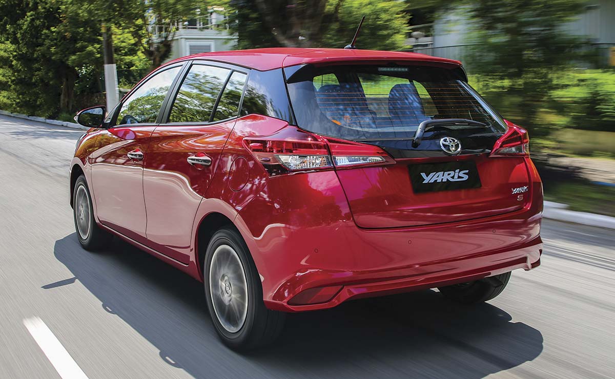 Nuevo Toyota Yaris S lanzamiento acción
