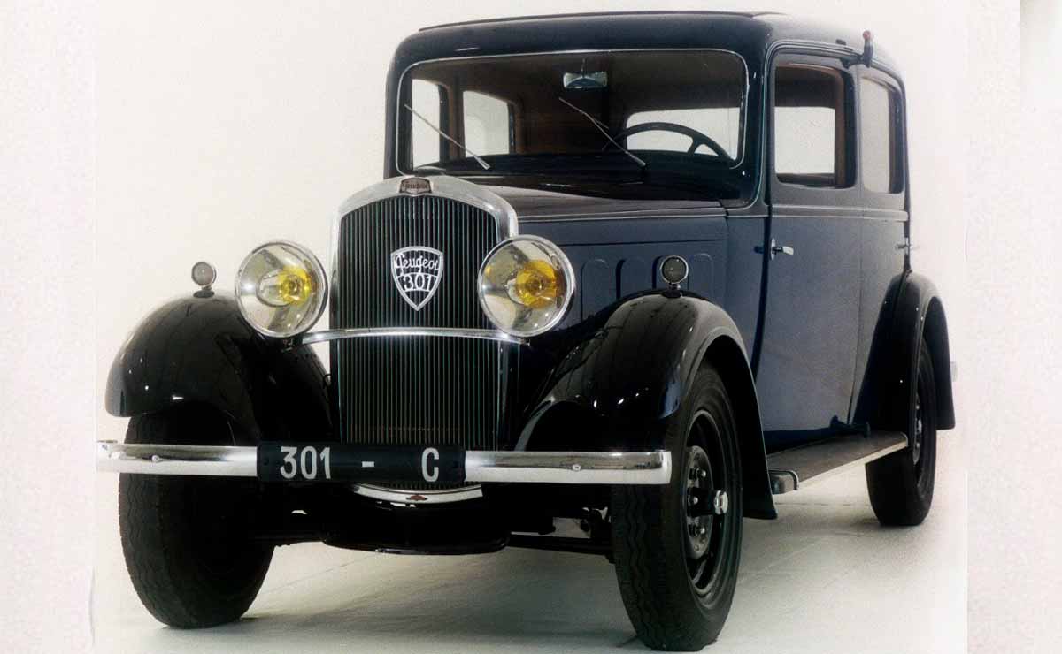 Peugeot-301