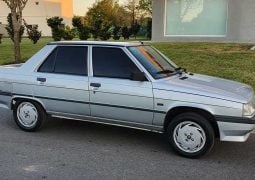 Renault 9 perfil
