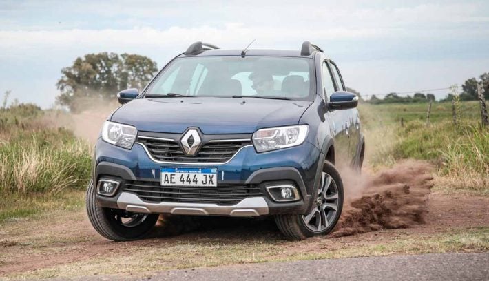 Renault-Stepway-tierra