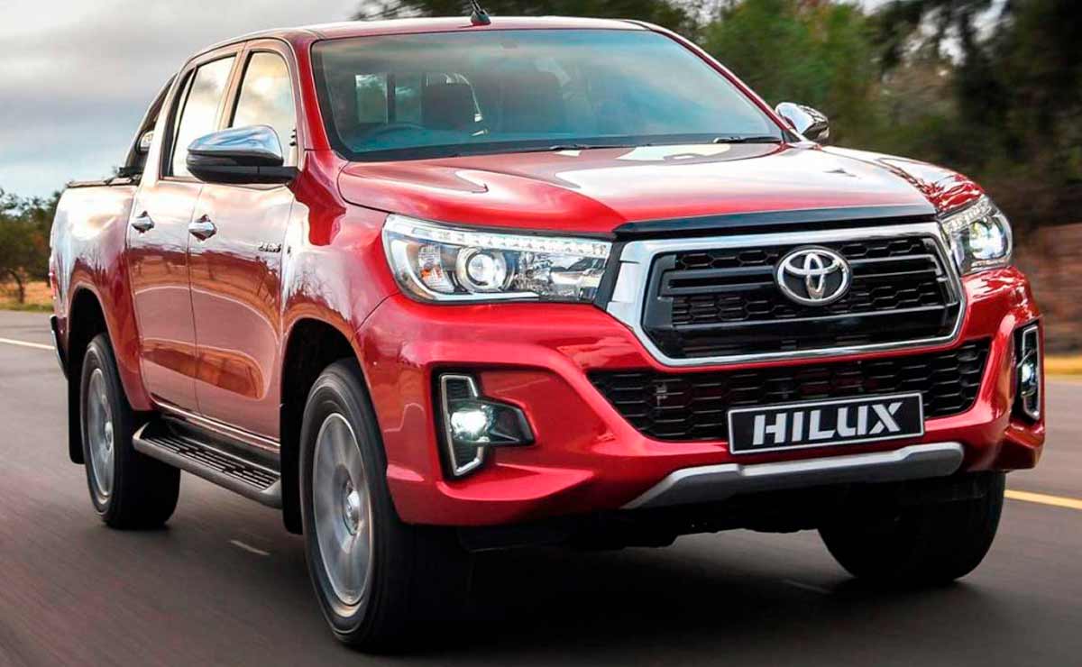 Toyota-Hilux-gen-11
