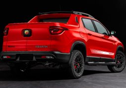 Fiat Toro Abarth trasera