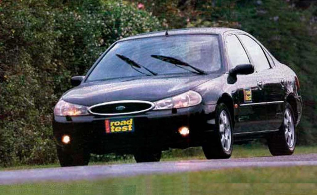Мондео 2 литра турбо. Форд Мондео v6. Ford Mondeo Ghia. Форд Мондео 2 98 год. Форд Мондео 2.5 турбо.