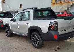 Nueva Renault Duster Oroch trasera