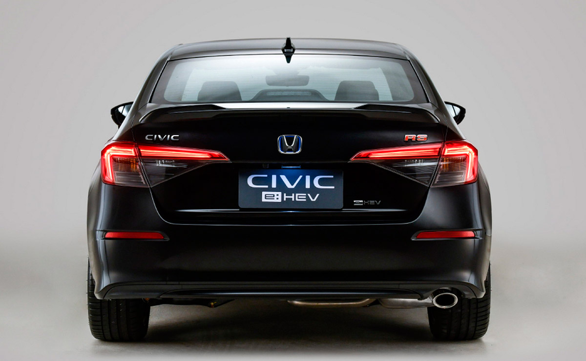 Honda Civic híbrido: así es el nuevo sedán que va contra el Toyota Corolla