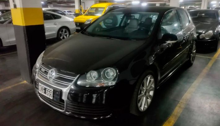 Volkswagen Mk5 R32 frente