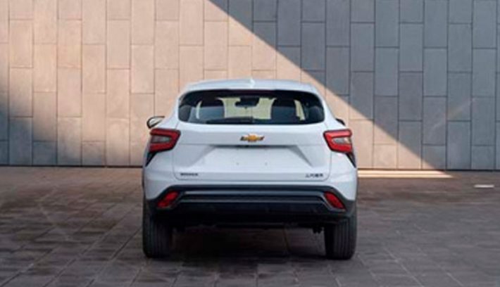 Chevrolet-Seeker-SUV-Cola