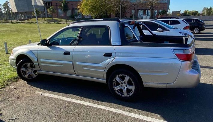 Pick up Subaru Baja perfil