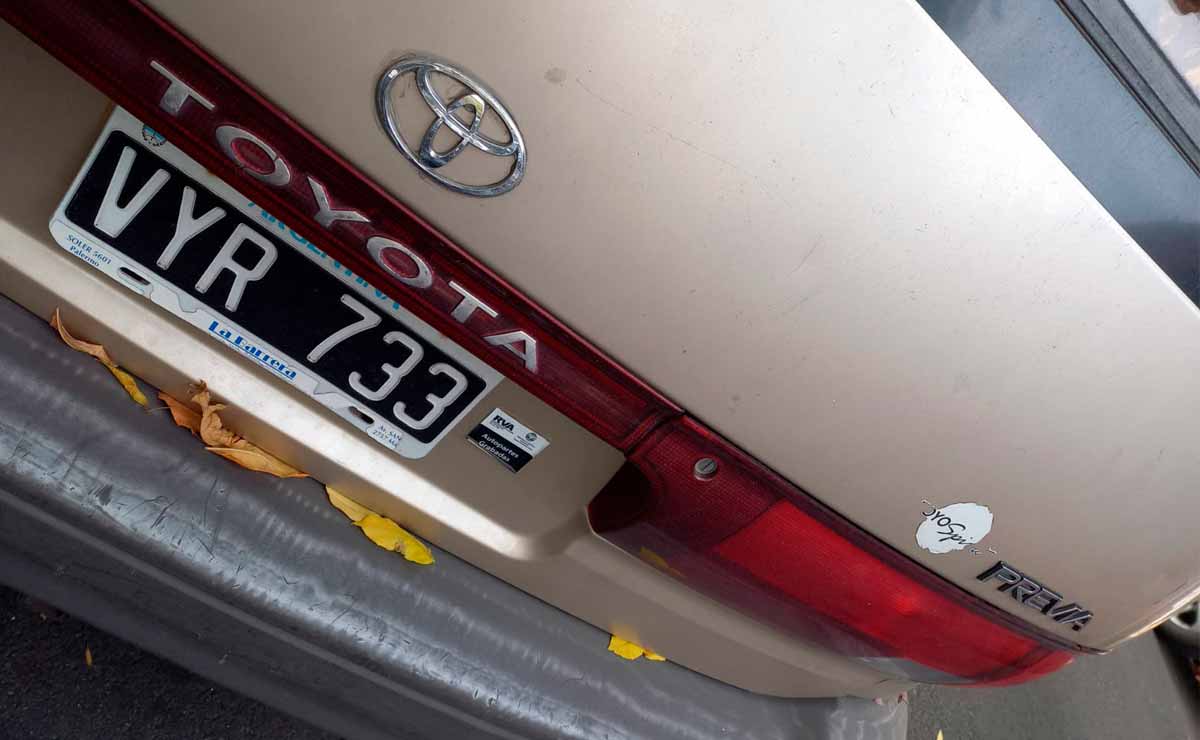 Toyota Previa Detalle