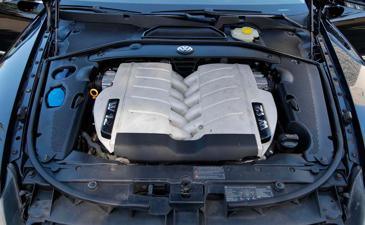 Volkswagen Phaeton motor