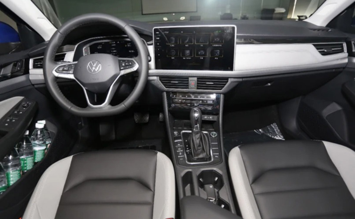 Volkswagen Bora 2022 interior