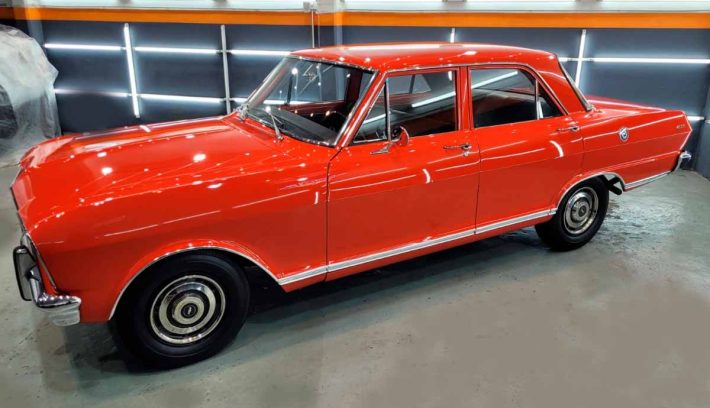 Chevrolet-400-Lateral