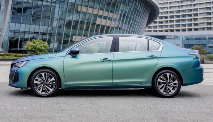 Nuevo Peugeot 408 perfil