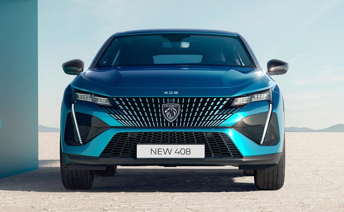 Nuevo Peugeot 408 trompa