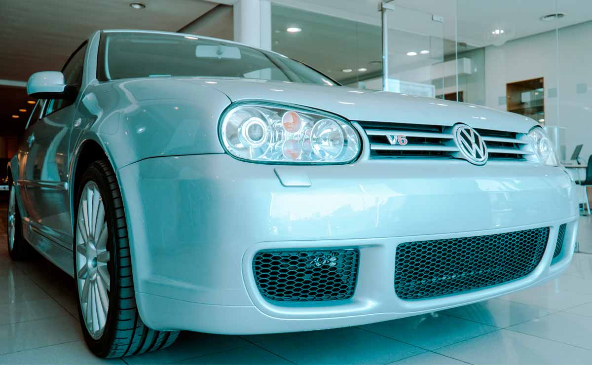 Volkswagen-Golf-V6-Trompa