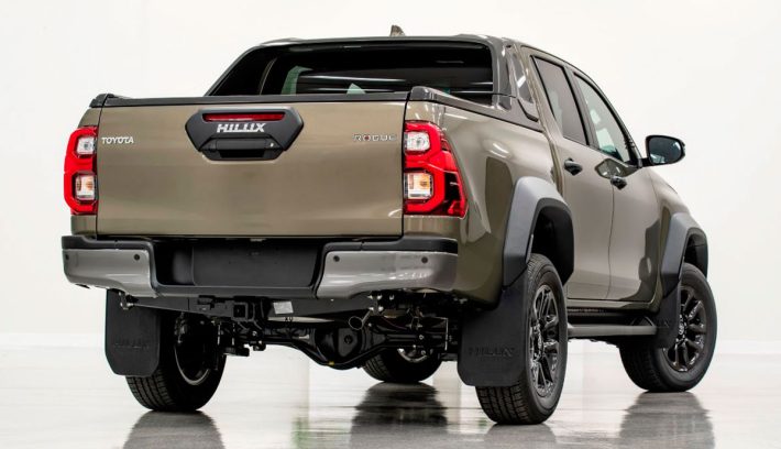 Toyota Hilux Rogue trasera