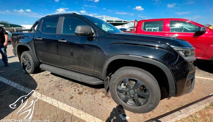 Volkswagen Amarok calle perfl