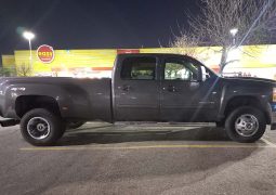 Chevrolet Silverado z71 perfil