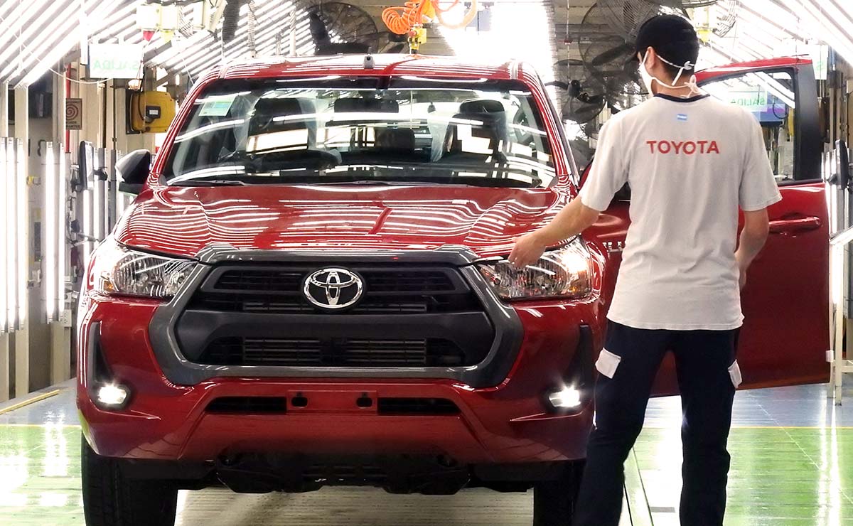 Toyota razones destacada