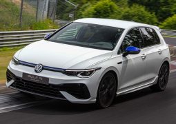 Volkswagen Golf R récord