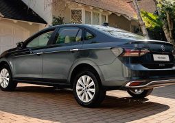 Volkswagen Polo sedan trasera