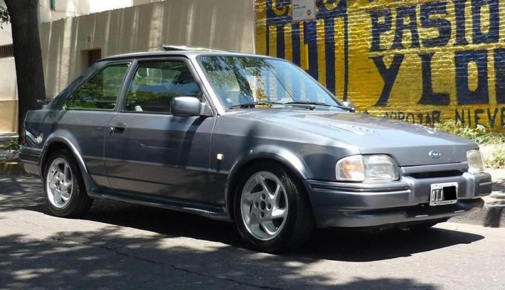 Ford Escort RS frente