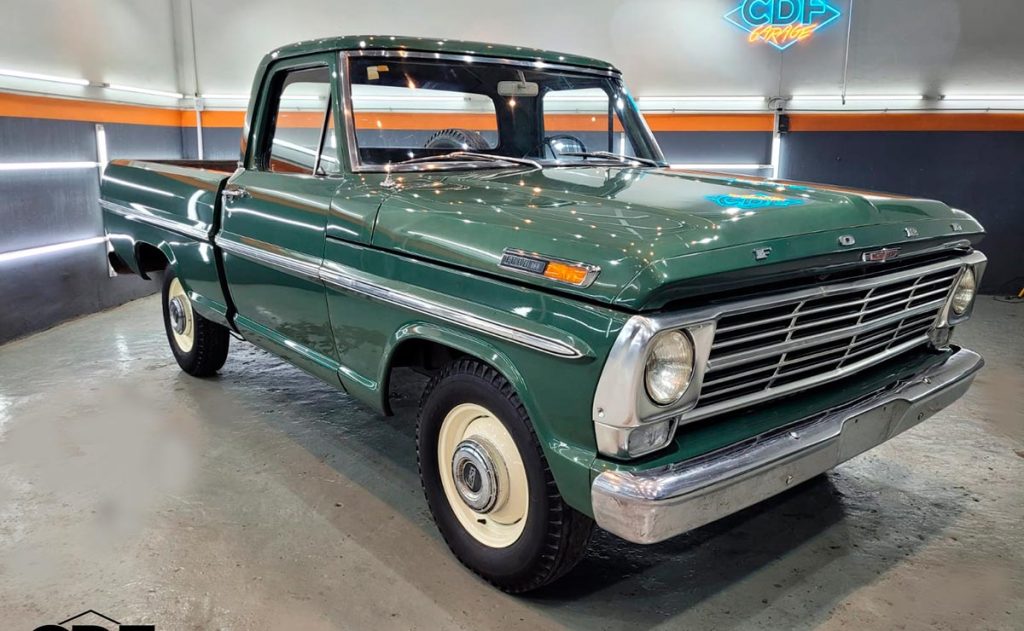 Impecable: una Ford F-100 con más de 50 años y un kilometraje insólito
