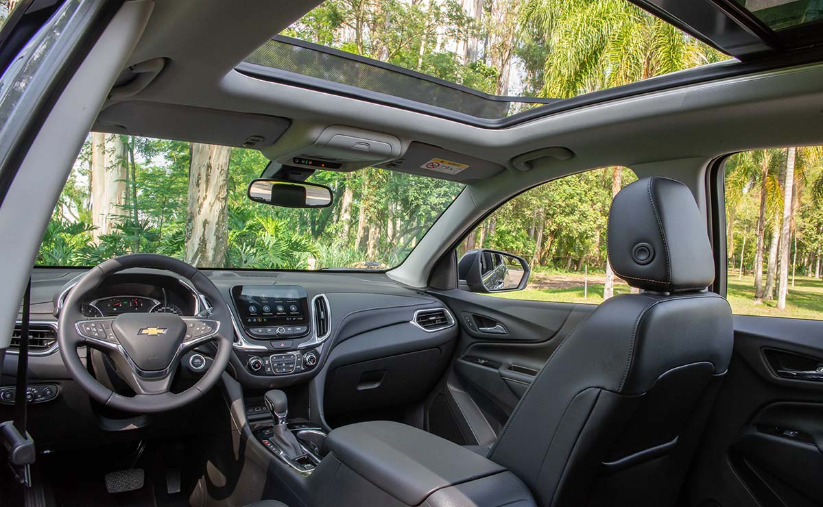 Chevrolet Equinox Premier lanzamiento interior
