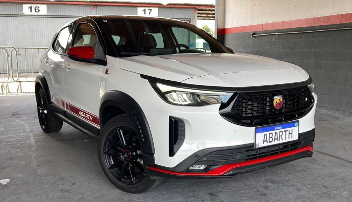 Fiat Pulse Abarth frente
