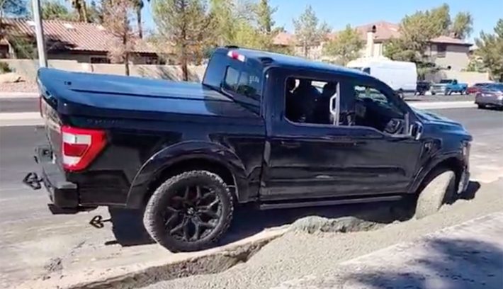 Ford F-150 cemento