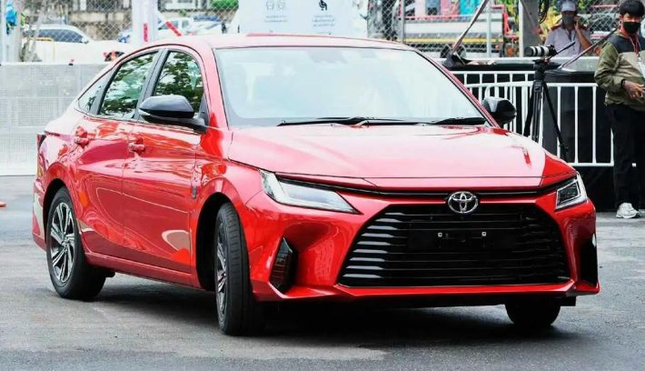 Toyota Yaris 2023 destacada