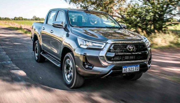 toyota hilux trompa 1