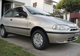 Fiat Palio frente