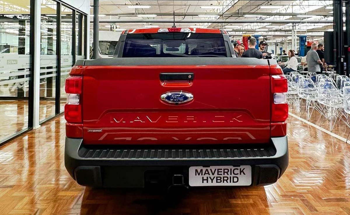 Ford Maverick Hybrid cola