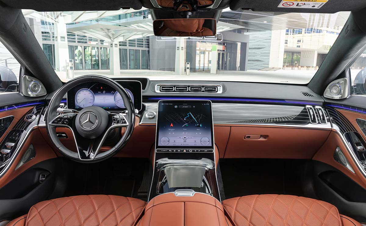 Mercedes-Benz Clase C lanzamiento interior