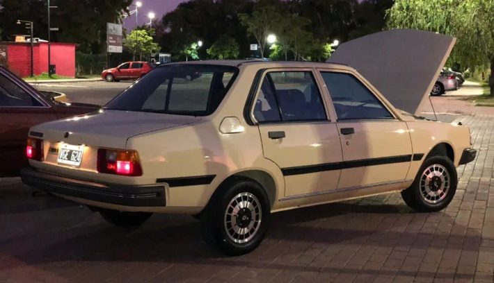 Renault 18 trasera