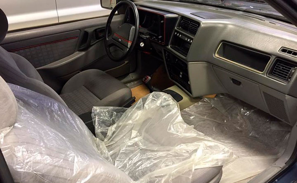 Ford Sierra XR4 interior