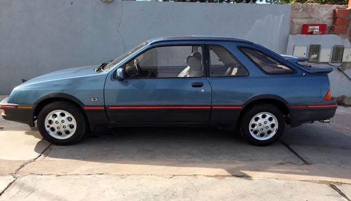 Ford Sierra XR4 perfil