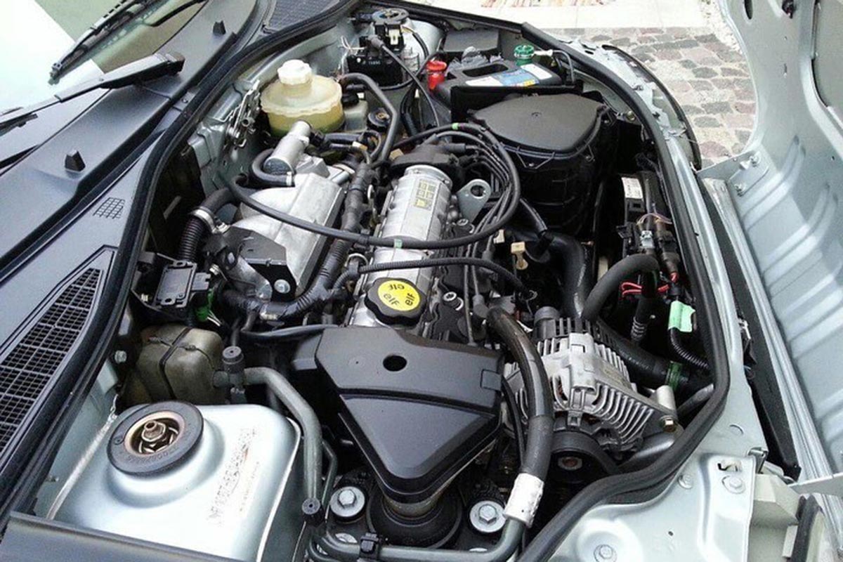 Renault Clio RSI motor